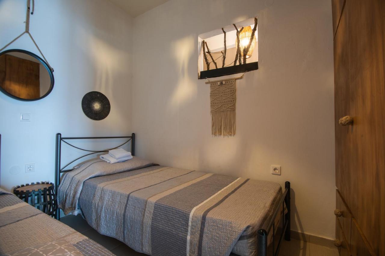 Chrisambelos Apartments Istron Zewnętrze zdjęcie